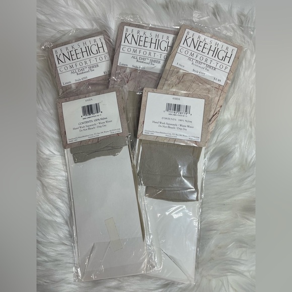 Berkshire All day Sheer. Reinforced Toe. Color Linen. Style 6355. 5 pairs - Picture 2 of 5